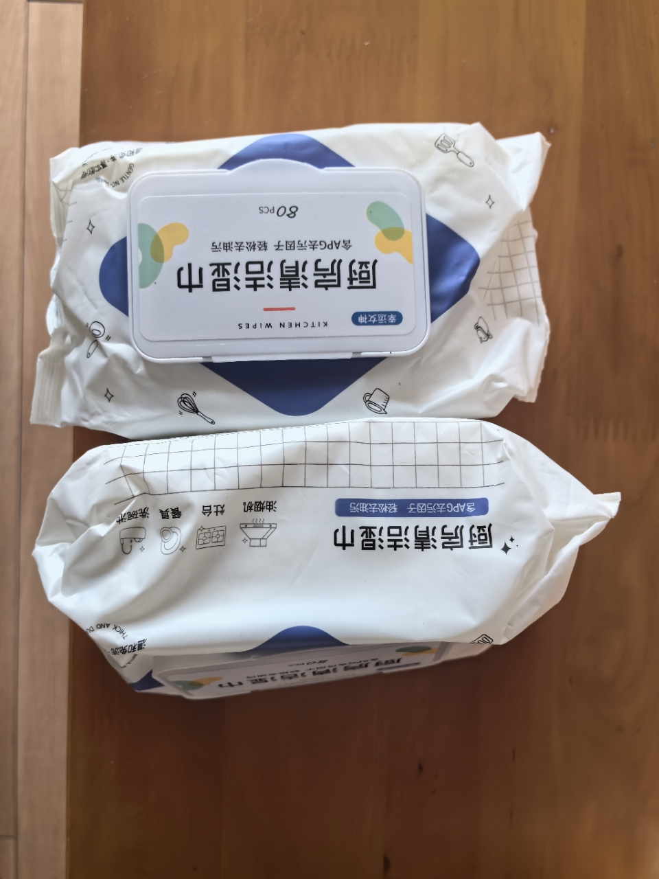 佳燕(JIAYAN)厨房湿巾加大加厚80抽一次性油烟厨具去油去污清洁湿纸巾80抽*1包[JY-CF832]晒单图