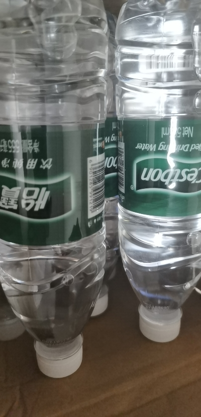 怡宝纯净水-555ml*6瓶 会议活动饮用水晒单图