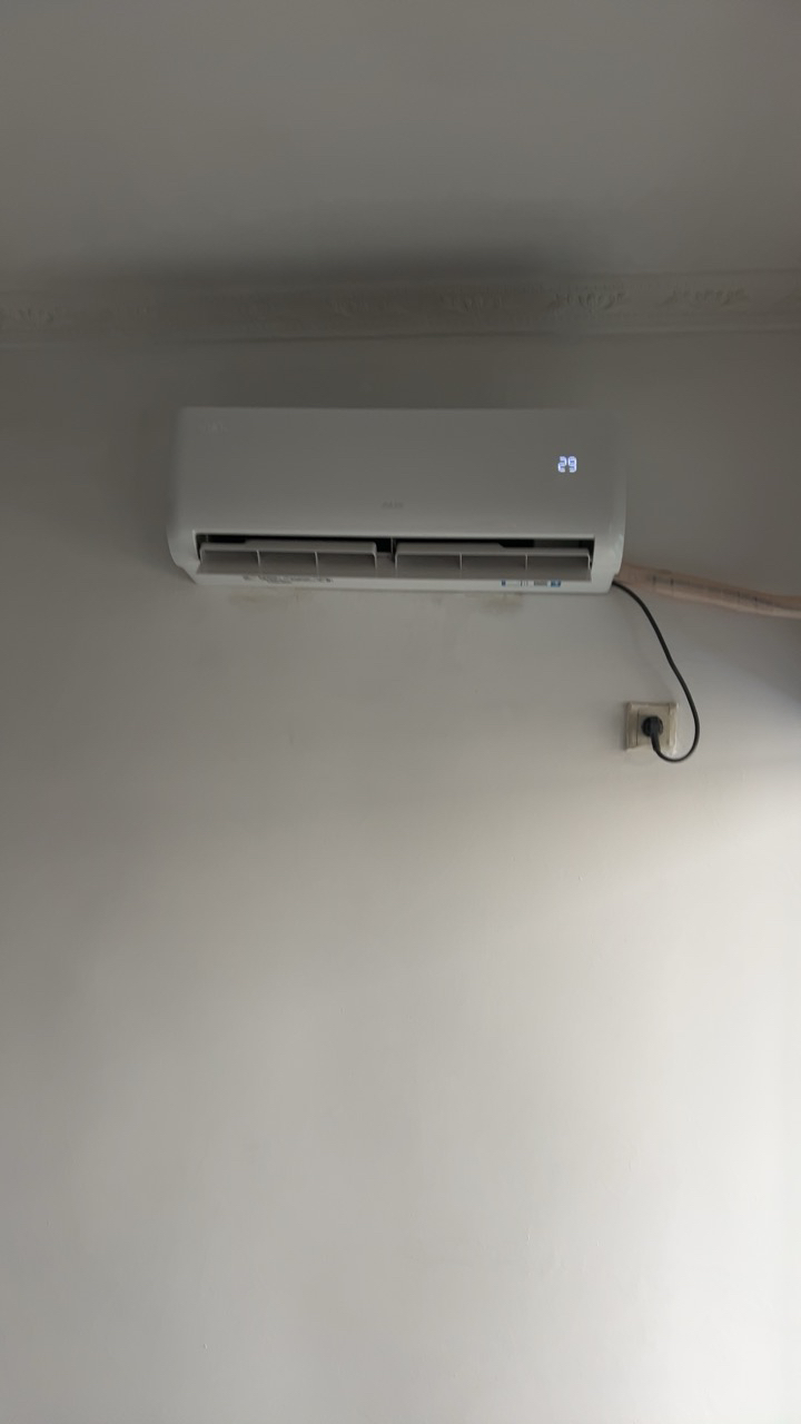 奥克斯(AUX)大1.5匹 省电侠 新一级挂机变频冷暖家用挂壁式空调 节能KFR-35GW/BpR3AQS1(B1)晒单图