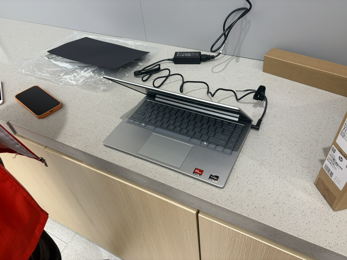 惠普(HP)星Book14-em0352AU笔记本电脑轻薄本14英寸学生网课商务办公窄边框轻薄本(锐龙R5-7520U 16G 512G SSD 全高清屏)月光银 预装Office晒单图