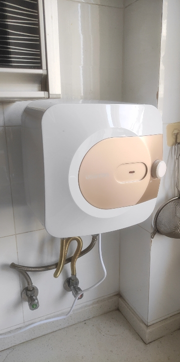 USATON/阿诗丹顿厨宝KX66-6J15X家用储水式电热水器1500W一级能效高效节能 储水式小厨宝6.6升 下出水晒单图