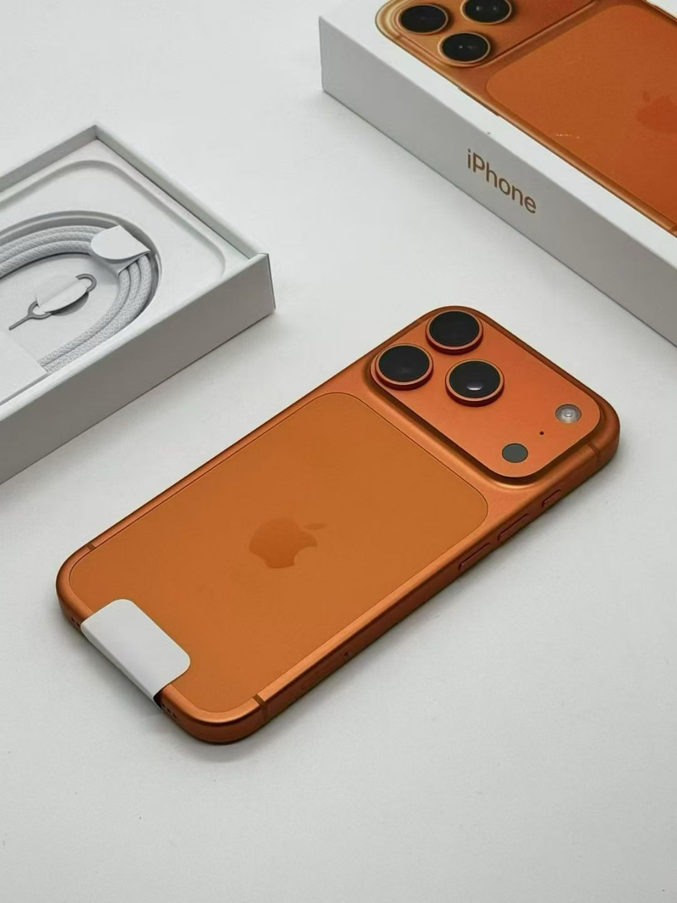 Apple iPhone 17 Pro Max 512G 星宇橙色 移动联通电信5G手机晒单图