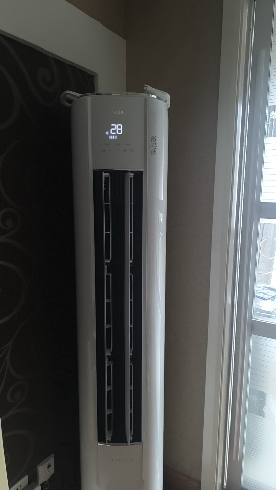 奥克斯(AUX)空调柜机3匹 家用冷暖变频新一级能效 立式节能客厅空调省电侠KFR-72LW/BpR3GQS1(B1)晒单图