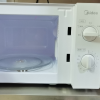 美的(Midea)快捷微波炉家用小型360°转盘加热旋钮操控易洁内胆(M1-L213B)经典款晒单图