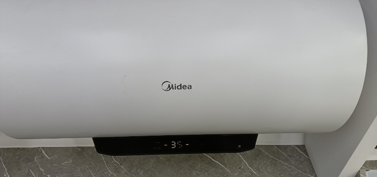 [美的智能家电]50L家用电热水器F5021-X1(S)(数显)2200W速热 双重抑菌 搪瓷内胆 长效免换镁棒8年质保晒单图