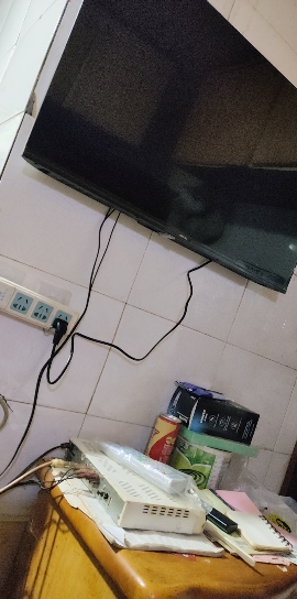 创维酷开 32英寸智能高清电视 一级能效 LED背光 支持无线连接 时尚黑塑料边框快速投屏智能电视机晒单图