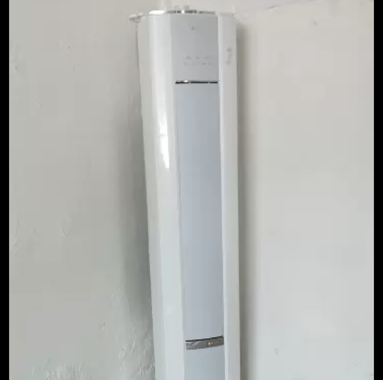 奥克斯 (AUX) 空调立式3匹柜机 新三级能效变频冷暖两用 节能省电 客厅家用空调圆柱柜机晒单图