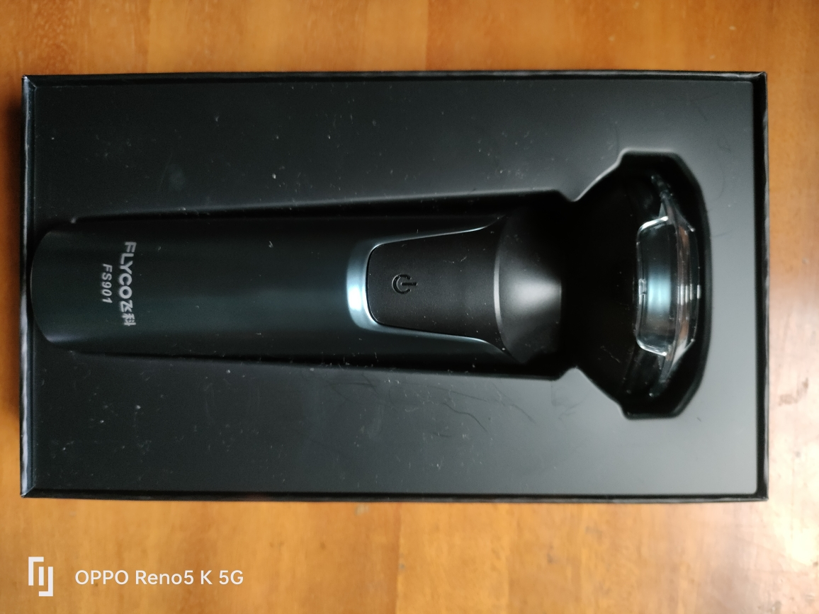 飞科(FLYCO)剃须刀男士电动三刀头刮胡刀全身水洗苏宁自营智能充电式胡须刀智能官方正品FS901晒单图