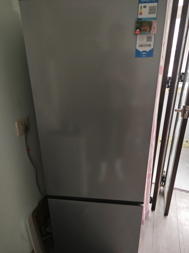 海尔(Haier)243升小型冰箱家用双门双变频1级能效风冷无霜双开门节能电冰箱深冷速冻BCD-243WGHC2E7XM晒单图