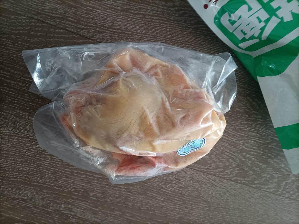 [苏鲜生推荐]三物纪 正宗皖南黄油老母鸡2-2.3斤/只 1只装 新鲜现杀整鸡净膛冷冻竹林慢养鸡走地鸡晒单图