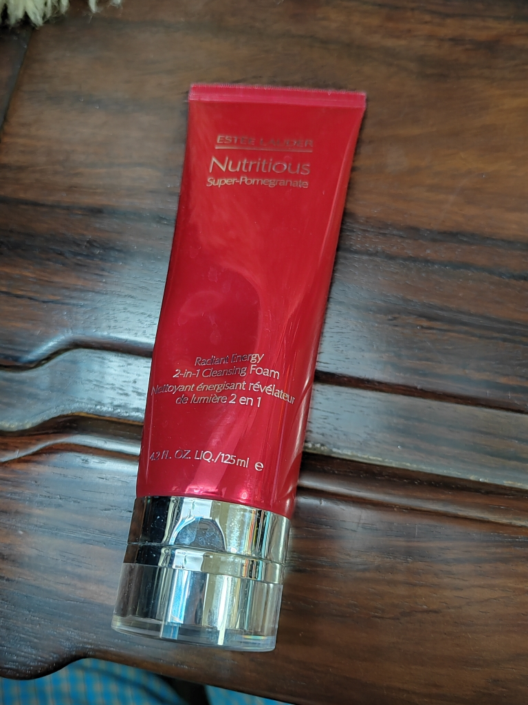 Estee Lauder 雅诗兰黛 超能红石榴微循环洗面奶 125ml/支 泡沫洁面乳 深层清洁 红石榴洁面晒单图