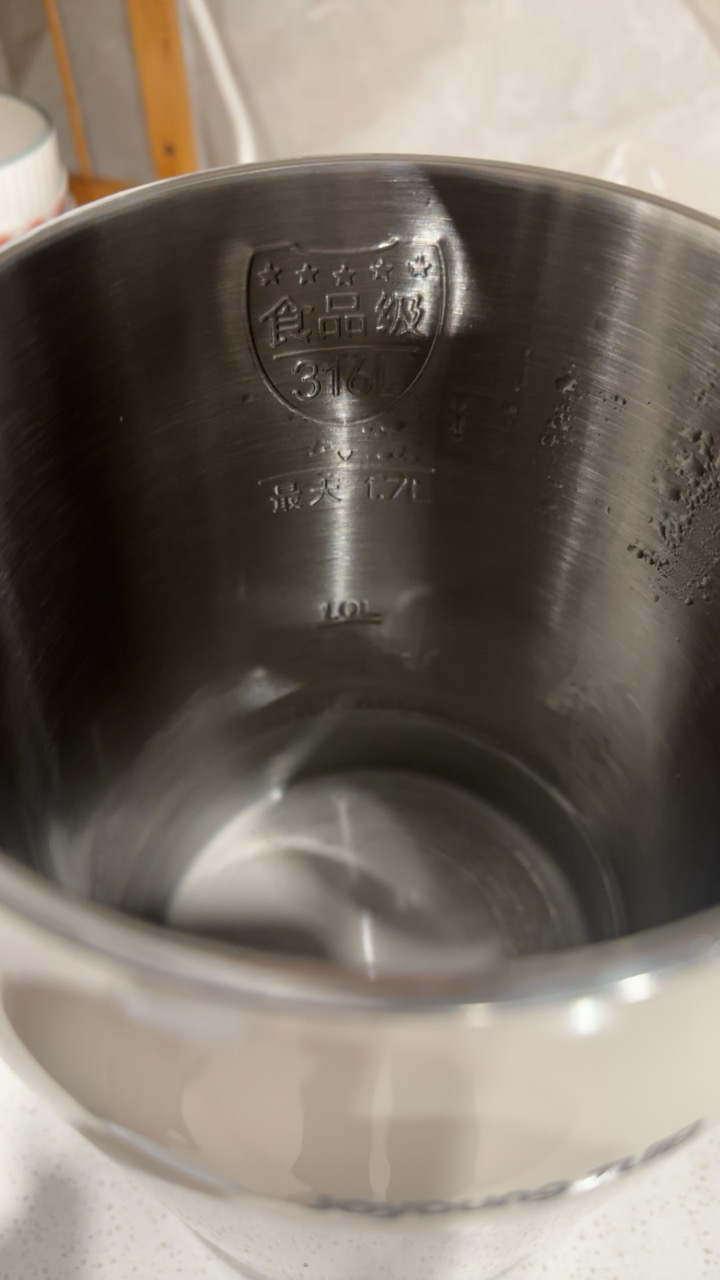 九阳(Joyoung)烧水壶热水壶电水壶1.7L 双层隔热316L不锈钢一体无缝 0胶水开水壶K17FD-W160Pro晒单图