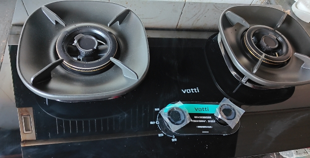 华帝(vatti)燃气灶天然气猛火灶5.2kW三环火力聚能盘70%热效率尺寸可调节灶具灶台i10309晒单图