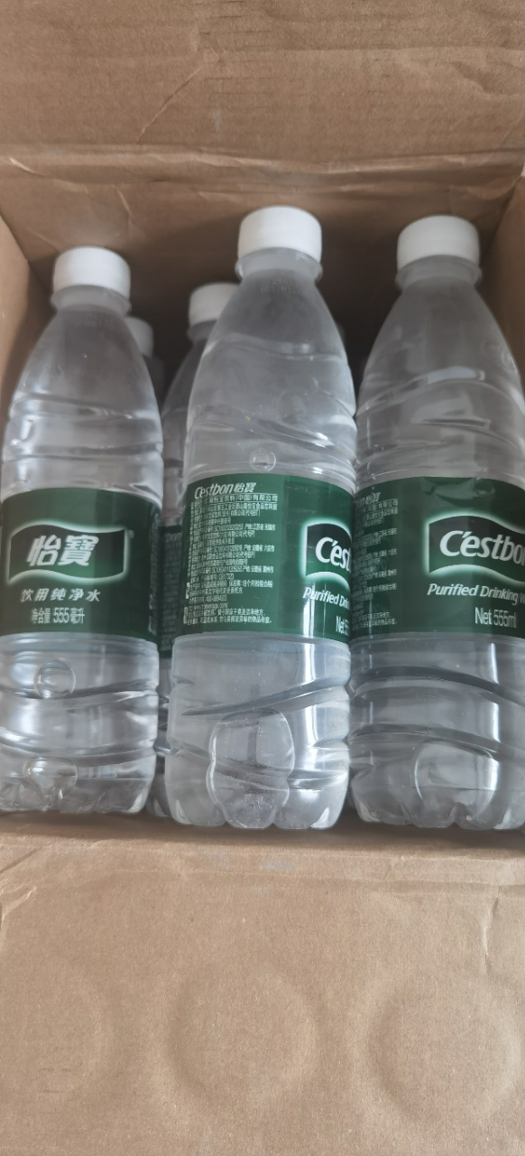 怡宝纯净水-555ml*6瓶 会议活动饮用水晒单图