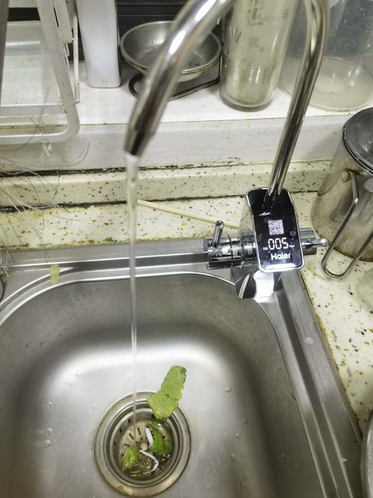 海尔(Haier)鲜活水净水器家用净水机1000G大通量双出水厨下式RO反渗透母婴直饮净水器HRO10H11晒单图