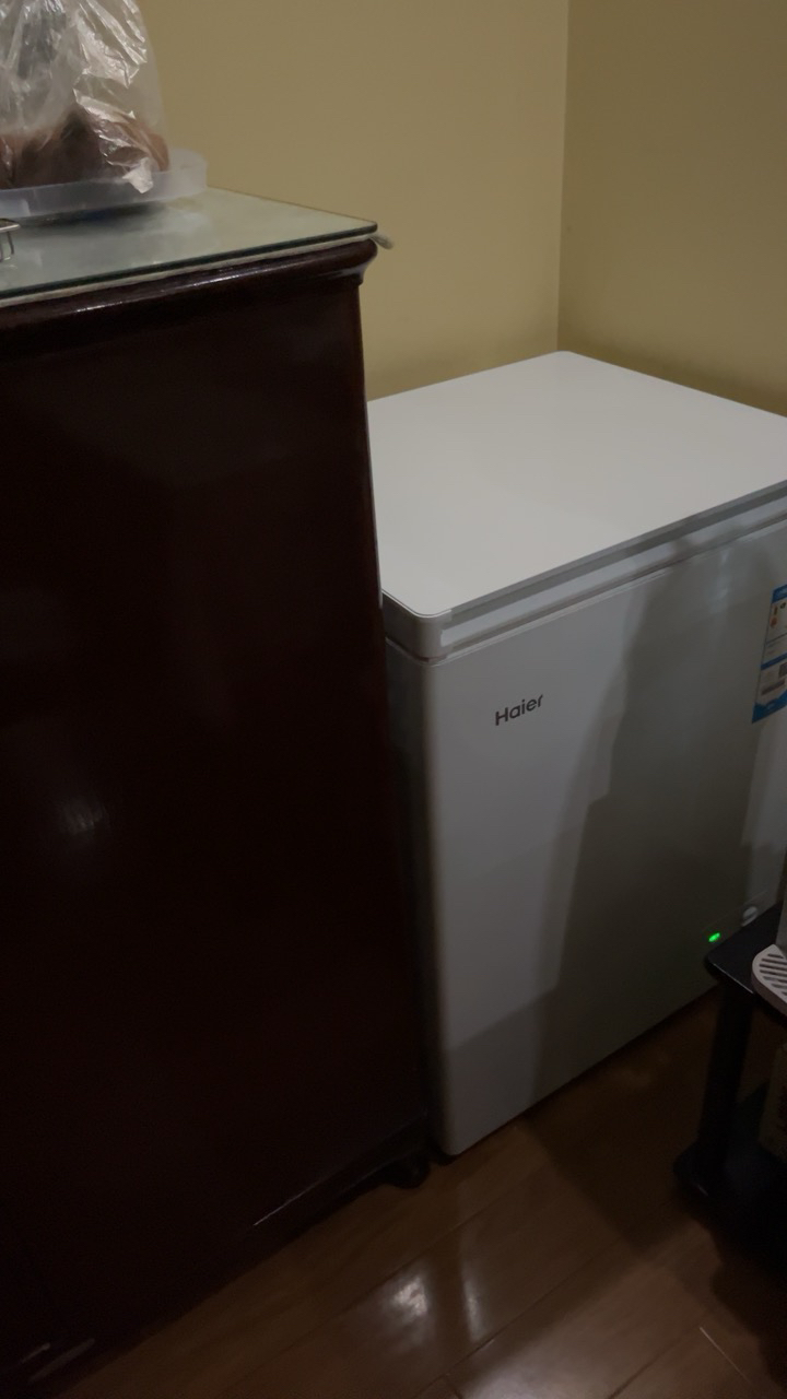 海尔(Haier)142升 家用卧式冰柜 冷柜 小冰箱 减霜80% 一级能效 断电保护 带脚轮BC/BD-142GHDT晒单图