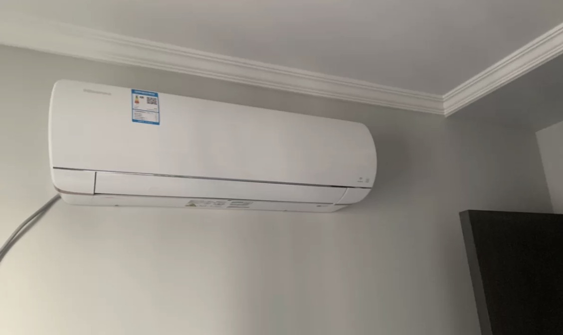 [官方自营]海信(Hisense)空调1.5匹挂机新一级能效直流变频家用一键防直吹KFR-35GW/K200-X1晒单图