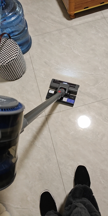 海尔(Haier)无线吸尘器家用大吸力吸尘机吸拖地一体机强力除螨手持式 HZ-G7S[吸尘器+紫外线除螨仪]晒单图