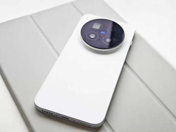 [手机] vivo+V2502A 纯粹黑 512G+16G vivo X300 Pro 纯粹黑 16GB+512GB 全网通5G手机 蔡司2亿APO超级长焦 蓝图影像双芯晒单图