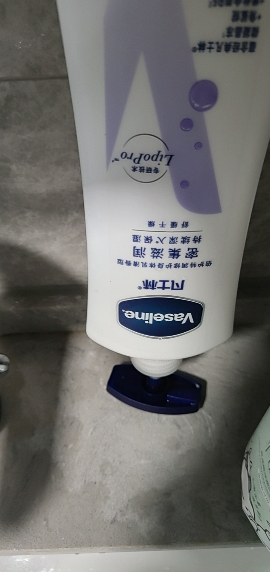 凡士林倍护特润修护护手霜100ml 滋润保湿补水防干裂滋养修护 包装随机晒单图