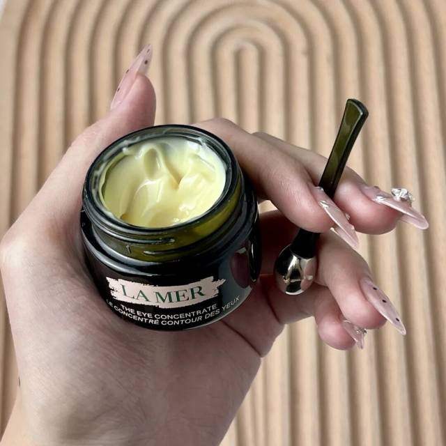 海蓝之谜(LA MER)浓缩修护眼部精华霜(提拉紧致 )眼霜15ml晒单图