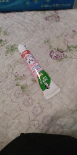 DARLIE好来(原黑人)儿童牙膏宝贝兔3-12岁防蛀含氟40g 草莓/苹果随机晒单图