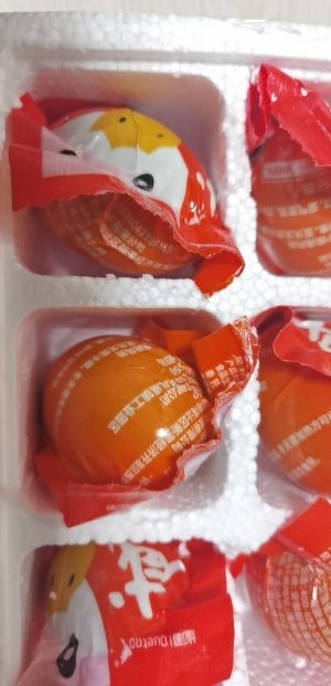 [苏鲜生推荐]雀淘 正宗熟制咸鸭蛋70g*10枚真空包装整箱农家新鲜鸭蛋冬天加热出油晒单图