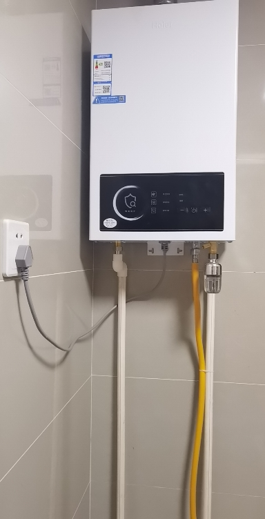 海尔(Haier)12升燃气热水器天然气家用双算法恒温水气双调直流变频风机ECO节能热水器12L UTSPRO 主推款晒单图