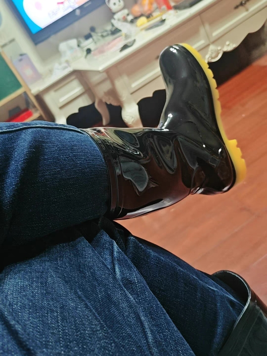 悦诗萱 雨靴 38-45码/双晒单图