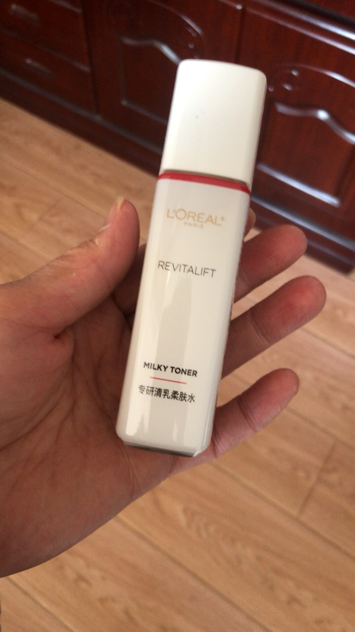 欧莱雅(LOREAL)复颜清乳柔肤水65ml中样 新客尝鲜 全新升级晒单图