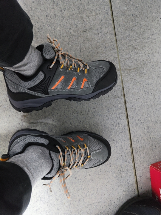 依莲纱嫚安全防护防滑鞋35-44码/双晒单图