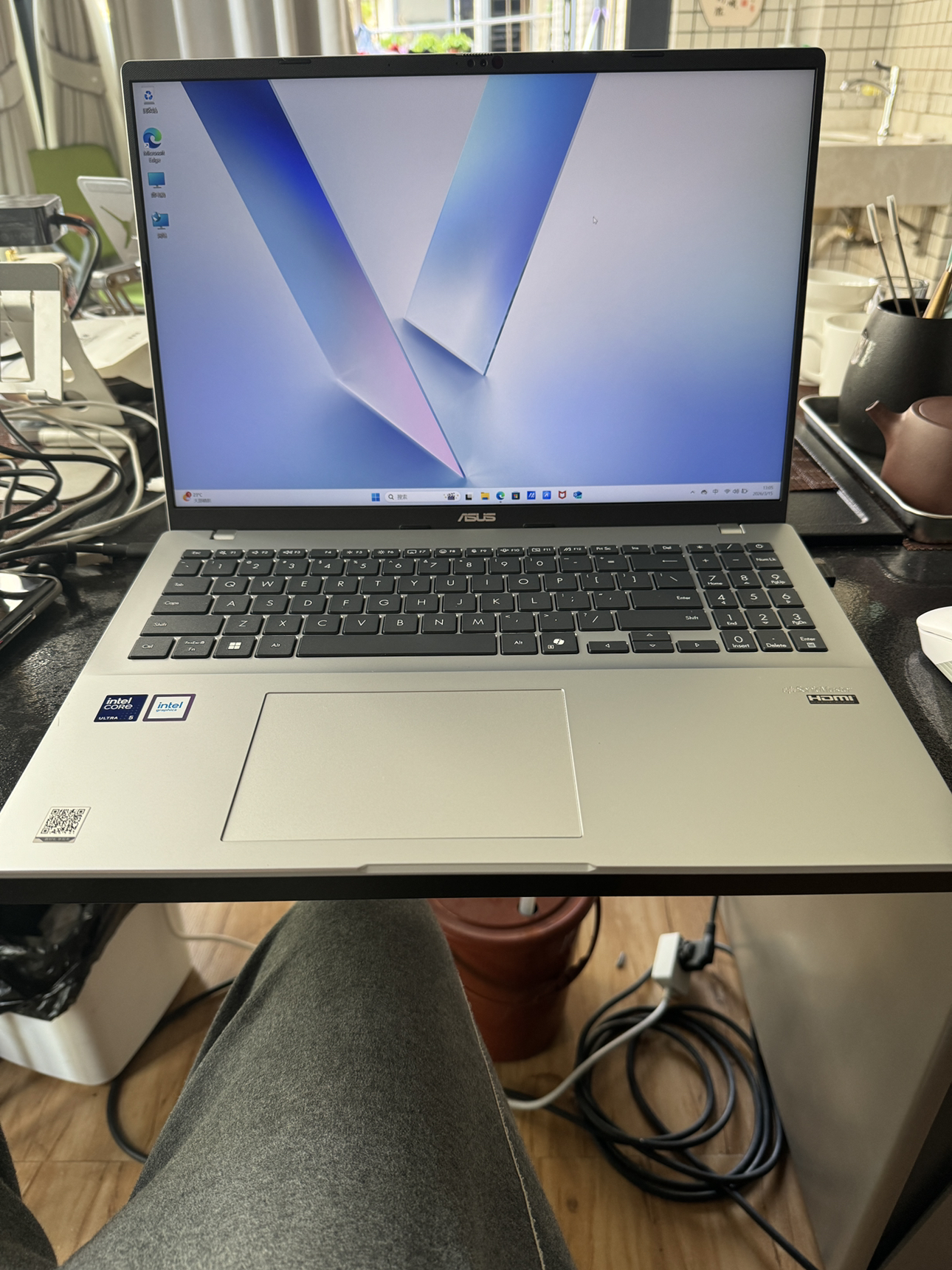 华硕无畏16 国家补贴15%二代酷睿Ultra5 2.5K亮彩护眼长续航高性能AI轻薄笔记本电脑(225H 16G 1T)晒单图