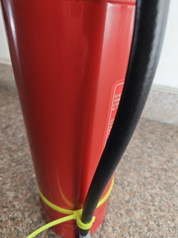 淮海 手提式干粉灭火器 MF/ABCE4I 具晒单图