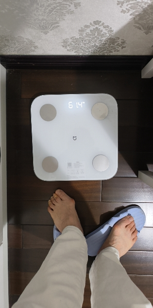 小米(MI) 智能体脂秤S400 米家体重称电子秤人体秤家用体重秤高精准25项身体数据平衡测试 塑形减脂晒单图