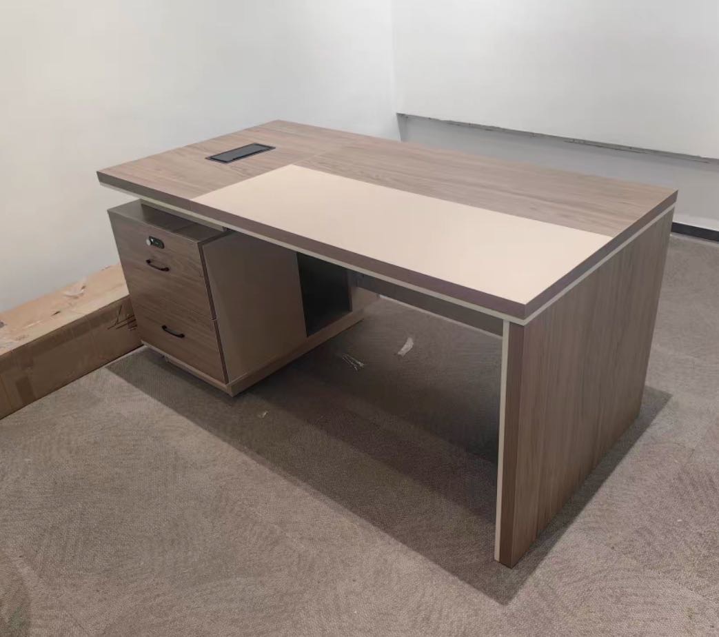 鑫苏威定制简约办公桌D1.8 XSW-BGZ-D1.8Ⅰ张晒单图