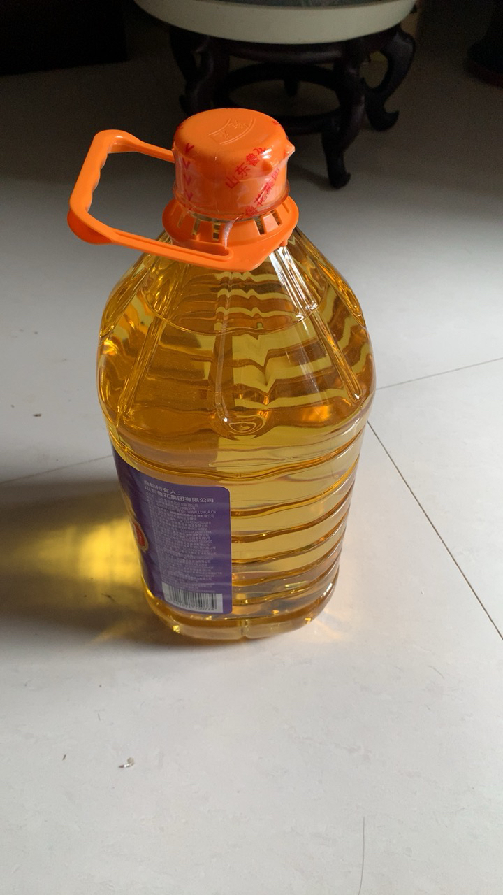 鲁花厨中香纯香葵花仁油5L 一级葵花油食用油家用餐饮用油(新老包装随机发)晒单图