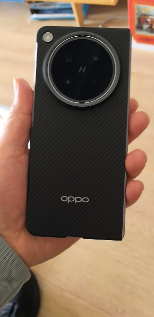 OPPO Find N6 16GB+512GB 原钛 无感折痕 哈苏 2 亿超清四摄 第五代骁龙 8 至尊版 折叠屏旗舰智能手机晒单图