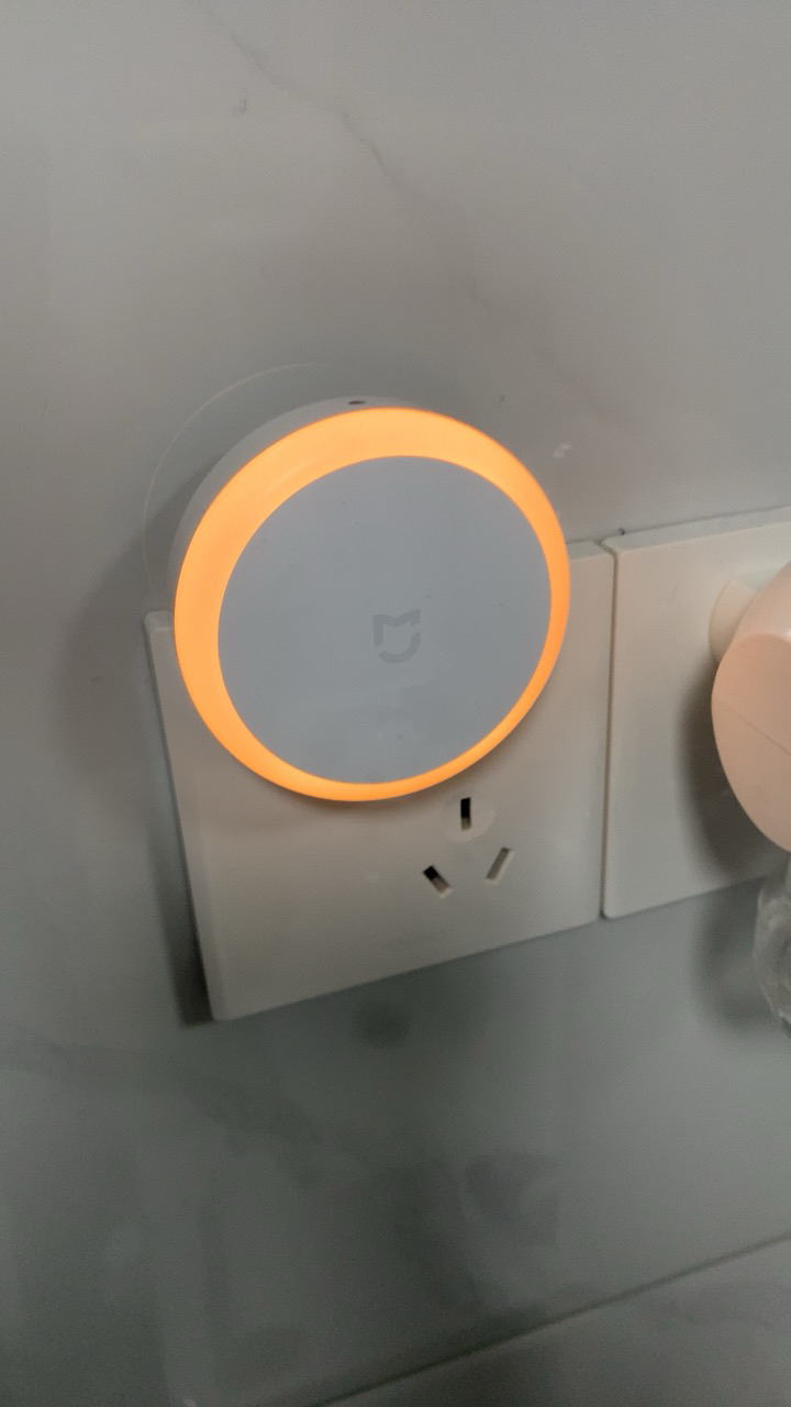 小米(MI)插电夜灯米家床头灯 自动感应发光 小夜灯光感应床头灯婴儿喂奶灯起夜灯 插座专用晒单图