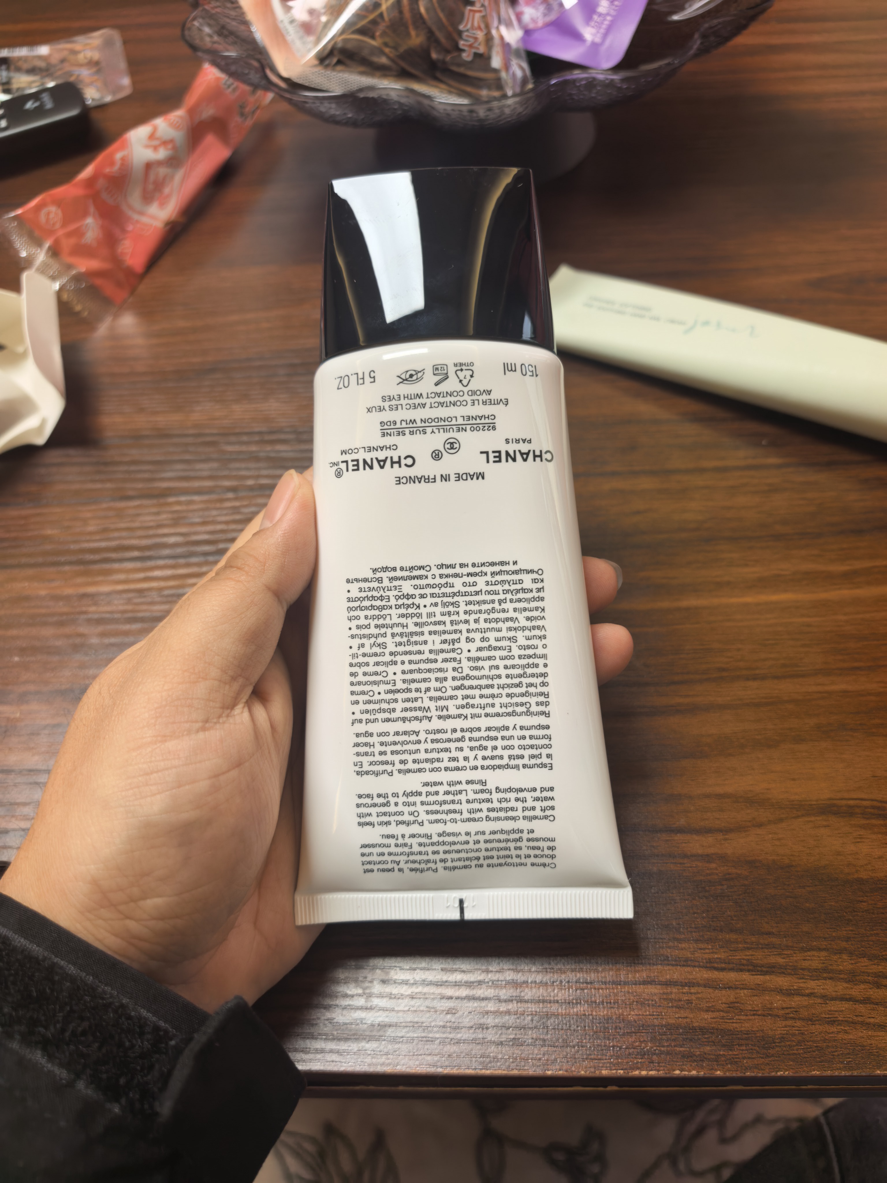 香奈儿(CHANEL)洗面奶 山茶花三合一温和泡沫 洁面乳 新款深层清洁毛孔 温和保湿150ml晒单图