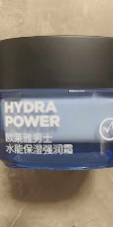 欧莱雅男士水能保湿酷爽水凝露120ml+水能润泽双效洁面膏100ml送洁面膏50ml*2晒单图