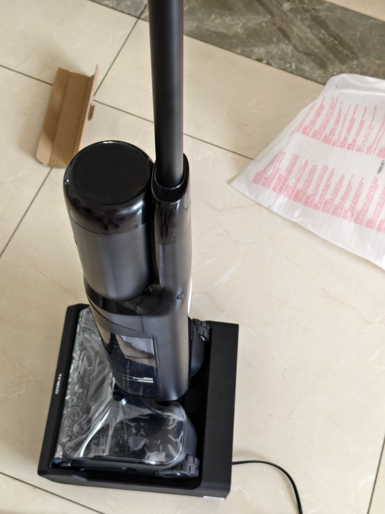 添可芙万极客曜夜版AI真助力[祛顽渍 14天无异味 25Kpa暴风吸]0缠毛躺平洗地机吸拖一体扫地机器人晒单图