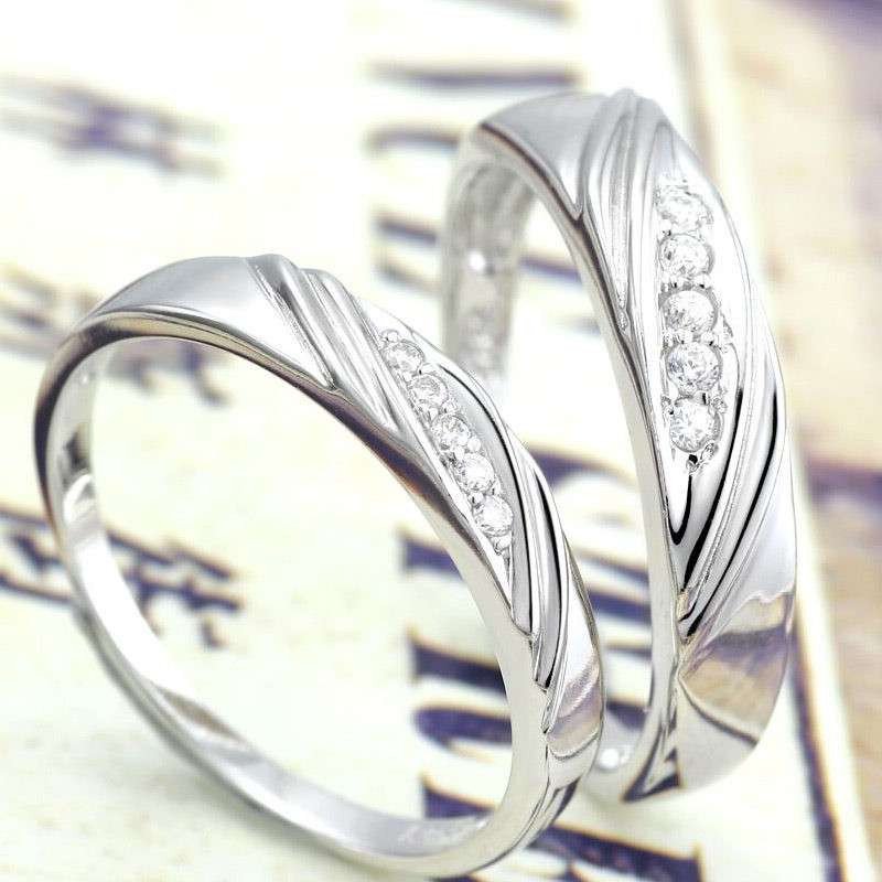 银斯妮 情侣戒指出双入对925银戒指镶水钻浪漫情人礼物