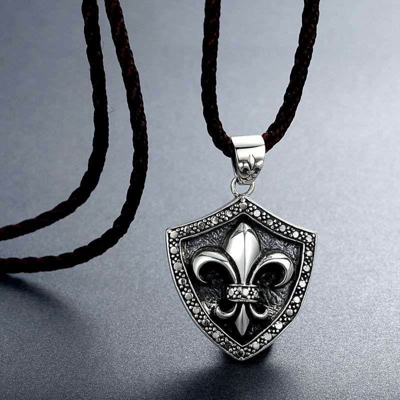 银斯妮泰银吊坠男骑士盾牌吊牌勇敢霸气男项链配挂绳