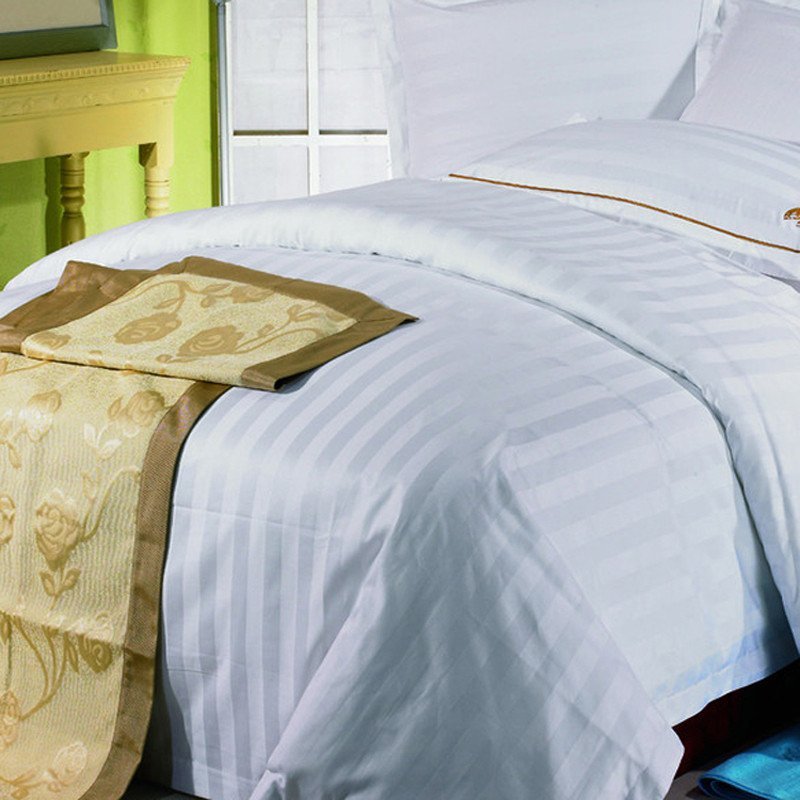 祝源酒店宾馆床上用品被套40支涤棉白色被罩三公分缎条被套单卖