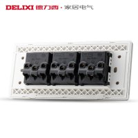 DELIXI德力西118型开关插座面板三位三插9孔十五孔墙壁电源插座PVC面板