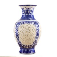 彩帮 景德镇陶瓷器玲珑镂空青花瓷瓶白色花瓶客厅复古个性创意装饰摆件