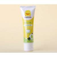 黄色小鸭儿童防蛀牙膏青苹果香味8072