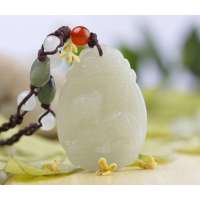 悦人和田白玉貔貅吊坠