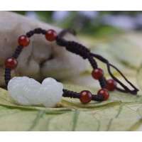 悦人和田白玉貔貅手链