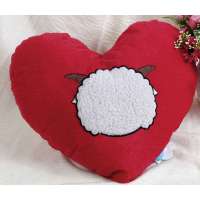 博洋宝贝短毛绒绣花心型靠垫